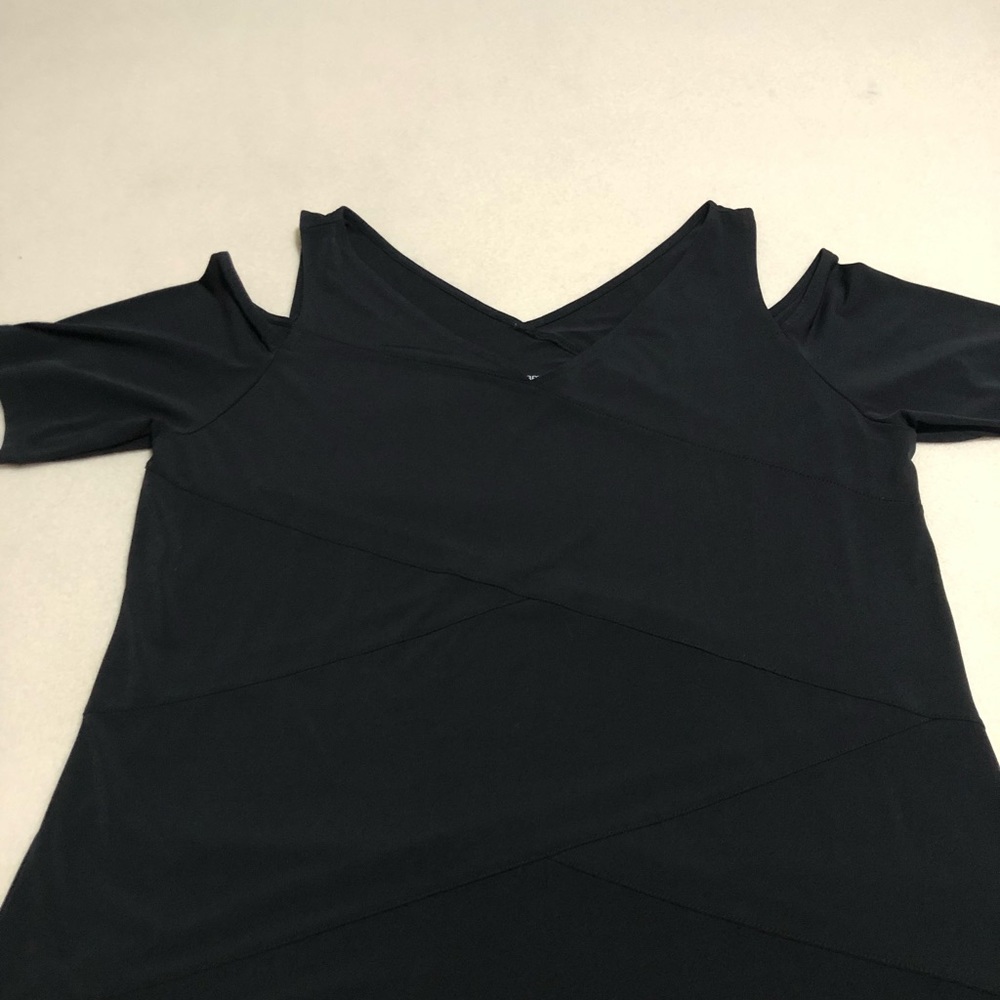 Stylish black top 18/20 lane Bryant